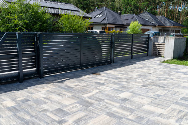 Best Residential Driveway Paver Services  in Charleston, IL
